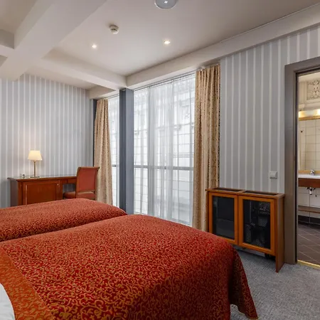 Szálloda The Benjamin House 4*